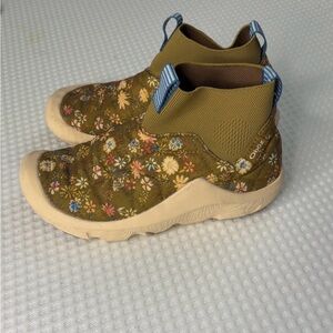 Floral Ankle Boots in Olive Green